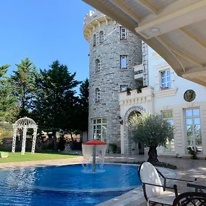 Hotel Castle Konti, Vaqarr